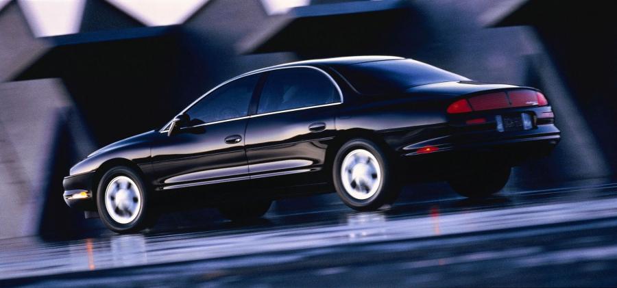  Oldsmobile Aurora 1995 года  (фото 1 из 12)